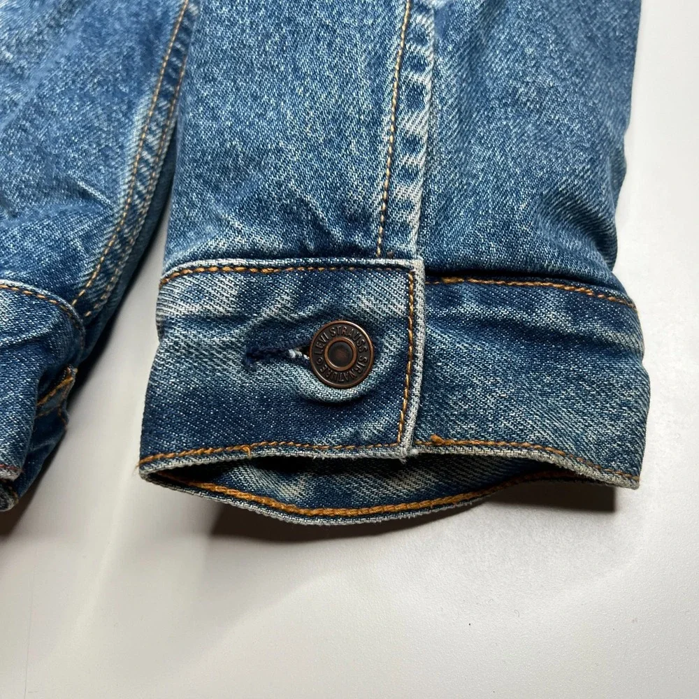 Levi's Strauss Signature Sherpa Lined Denim Trucker Jacket Men's L Blue Jean Red